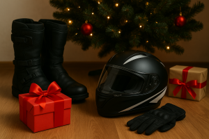 Tipy na vianočné darčeky pre cestného motorkára